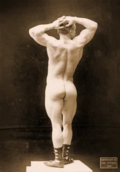 Eugen Sandow, en pose clásica grecorromana antigua, hacia 1894